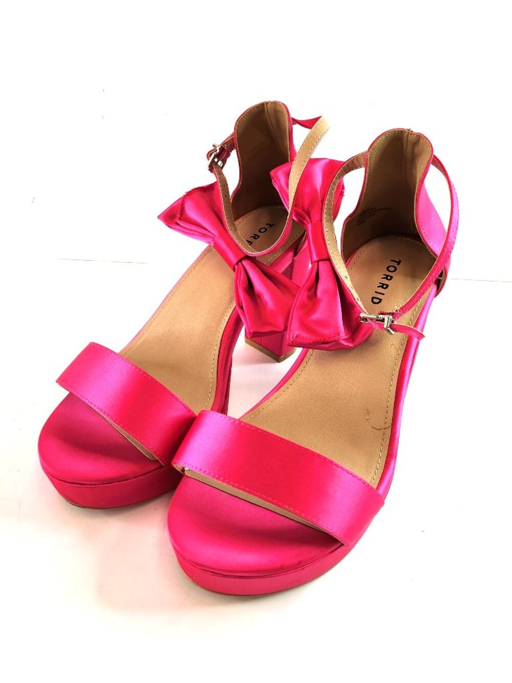 Torrid Pink Bow Platform Tapered Heels Size 10.5 Wide